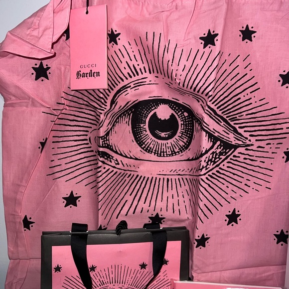 NEW Gucci Garden Tote Bag - Picture 3 of 3